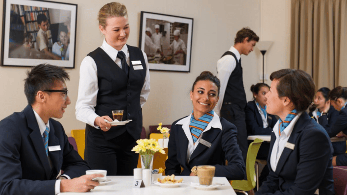 Việc làm du lịch – khách sạn tại Đà Nẵng dành cho ai?